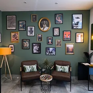 https://amari-home.taorminaitalyhotels.com